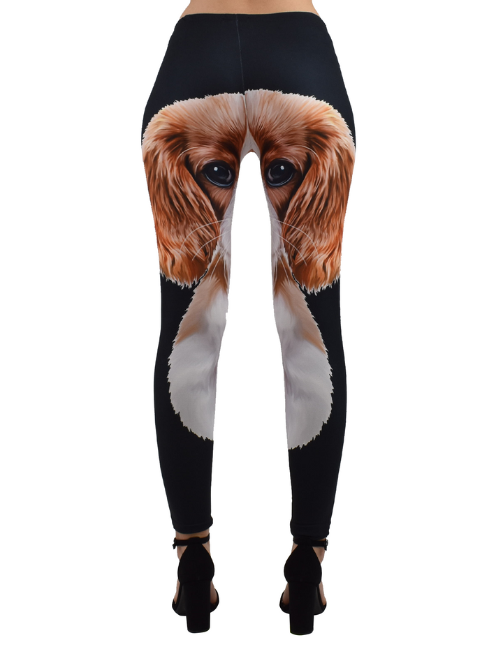 Close-up of Denimaxx King Charles Spaniel leggings showcasing lifelike fur details and soft brushed performance fabric.