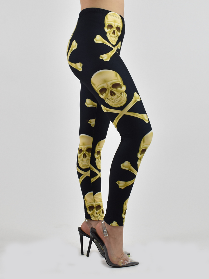 Close-up of Denimaxx skull flag leggings showing detailed pirate graphics and sleek fit.