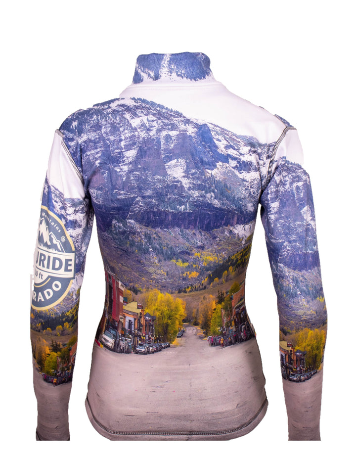
Denimaxx Women’s Telluride Town half-zip mid layer styled for mountain adventures and après.

