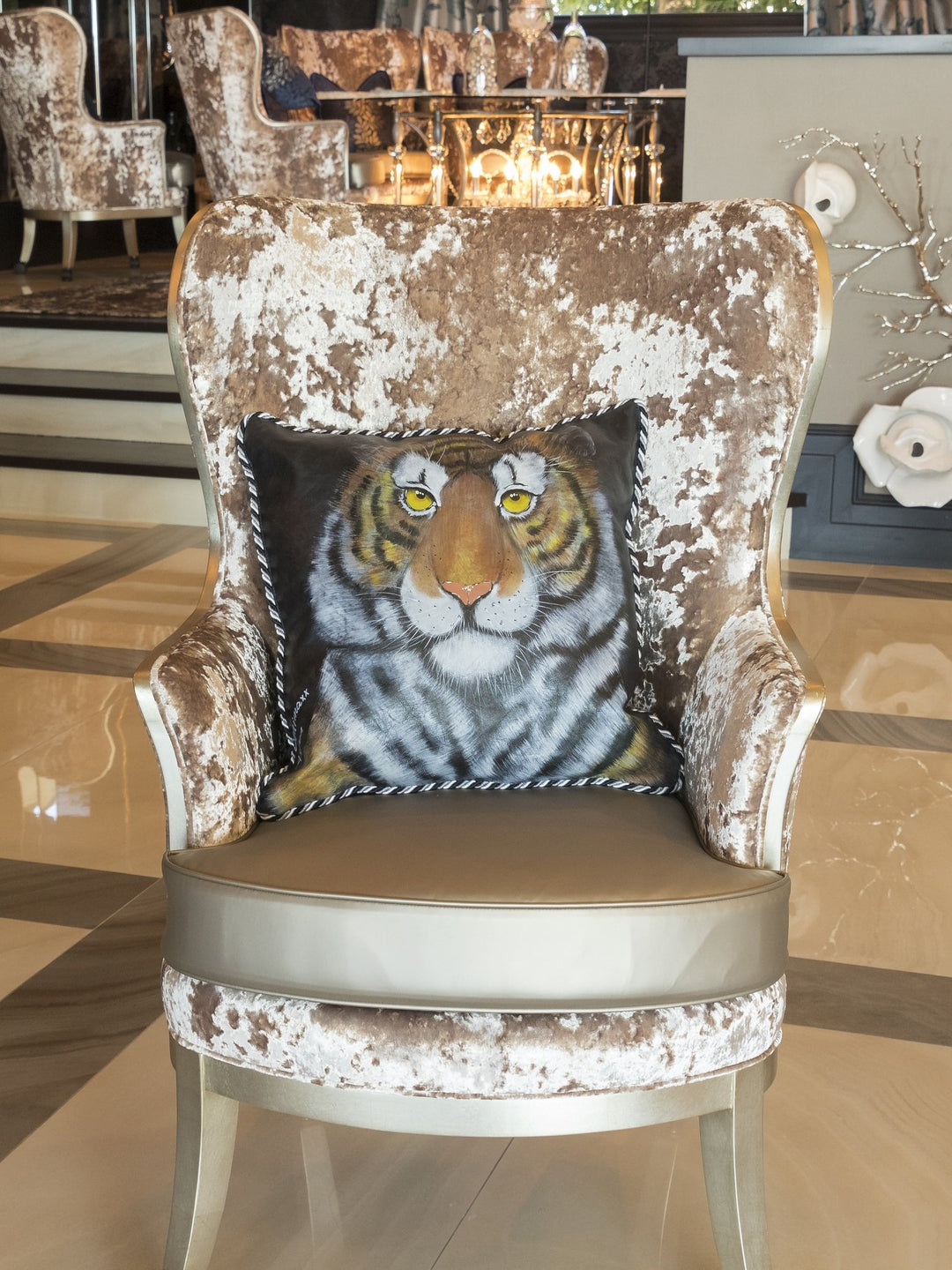 Hand Painted Tiger - Leather Pillow - Denimaxx